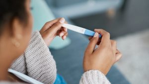Nouvelle approbation de l’extension du délai légal pour pratiquer une IVG à 14 semaines de grossesse